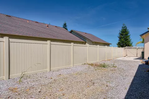 486 River Park Dr, Redding, CA 96003 photo 38