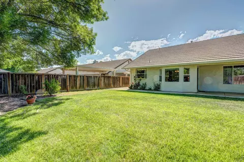 1333 Carla Cir, Redding, CA 96003 photo 46