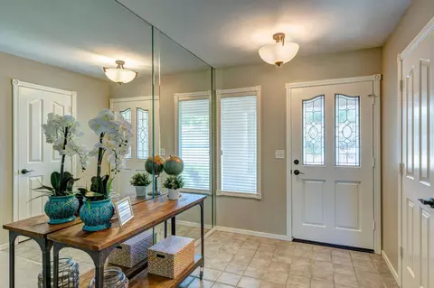 1333 Carla Cir, Redding, CA 96003 photo 7