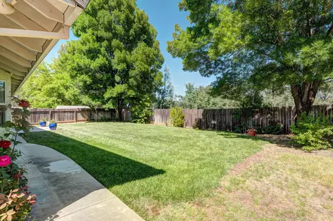 1333 Carla Cir, Redding, CA 96003 photo 41