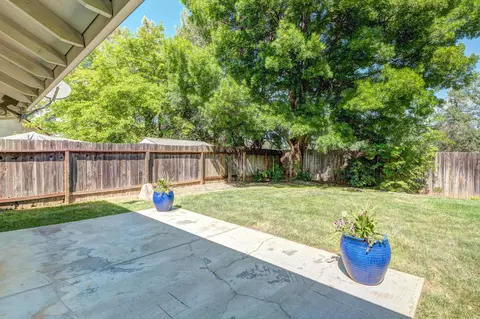 1333 Carla Cir, Redding, CA 96003 photo 39