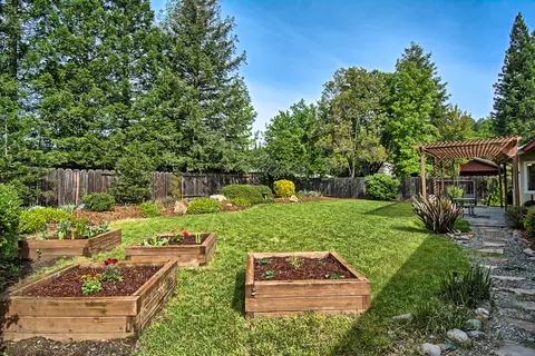 2430 Lake Redding Dr, Redding, CA 96003 photo 38