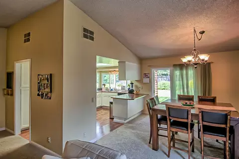 2430 Lake Redding Dr, Redding, CA 96003 photo 15