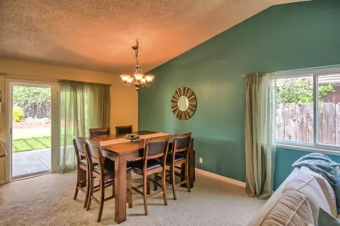 2430 Lake Redding Dr, Redding, CA 96003 photo 14