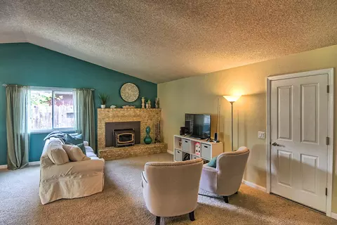 2430 Lake Redding Dr, Redding, CA 96003 photo 12