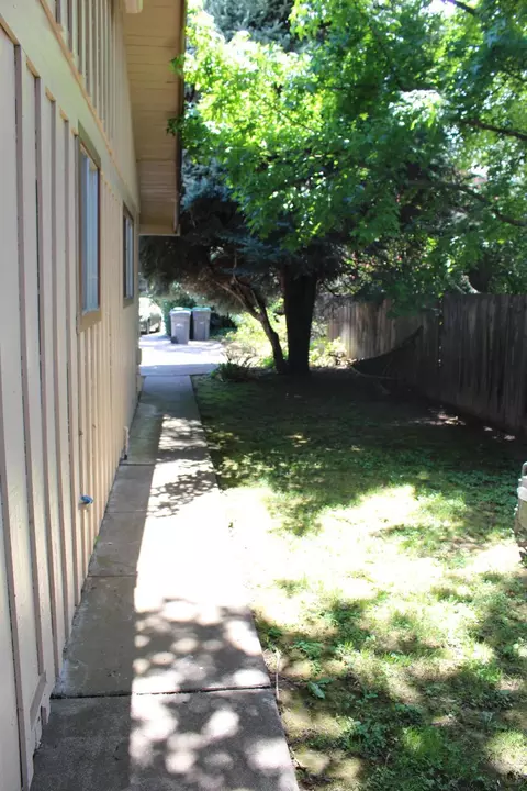3570 Ebby Ln, Anderson, CA 96007 photo 39