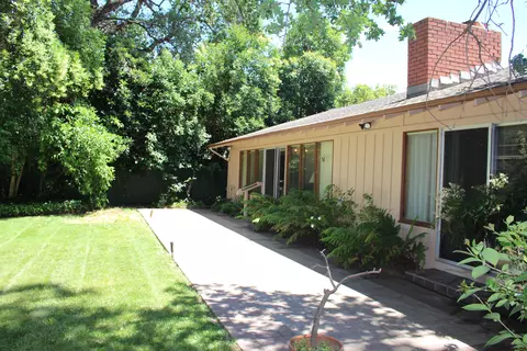 3570 Ebby Ln, Anderson, CA 96007 photo 11