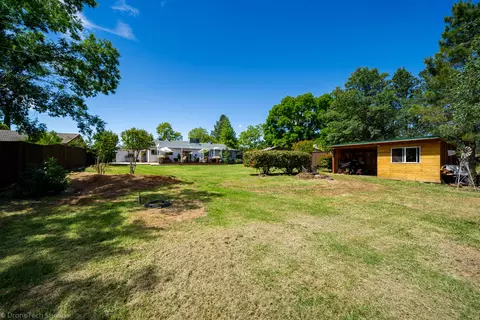 4132 Villa Dr, Redding, CA 96001 photo 32