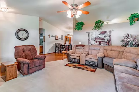 3565 Bridger Dr, Redding, CA 96002 photo 10