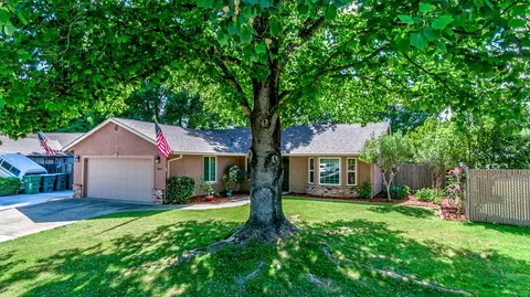 3565 Bridger Dr, Redding, CA 96002 photo 5