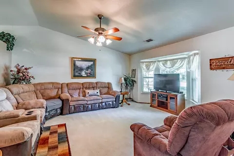 3565 Bridger Dr, Redding, CA 96002 photo 8