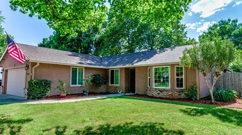 3565 Bridger Dr, Redding, CA 96002 photo 4