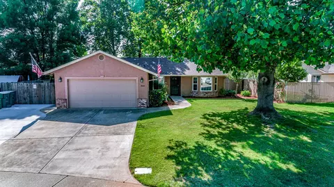 3565 Bridger Dr, Redding, CA 96002 photo 6