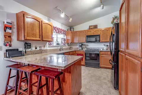 3565 Bridger Dr, Redding, CA 96002 photo 11