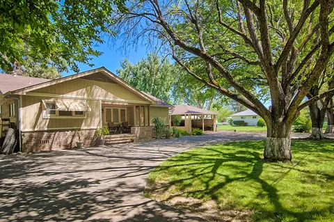 4971 Bonnyview Ave, Redding, CA 96001 photo 4