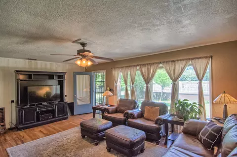 4971 Bonnyview Ave, Redding, CA 96001 photo 8