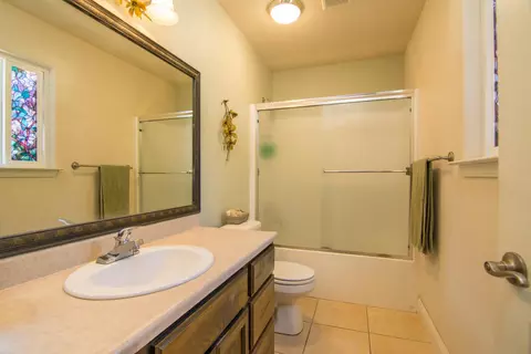 4583 Kayla Dr, Redding, CA 96002 photo 13