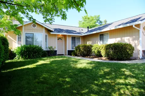 2848 Antigua Dr, Redding, CA 96003 photo 1