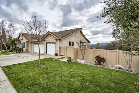 108 Franciscan Trl, Redding, CA 96003 photo 3