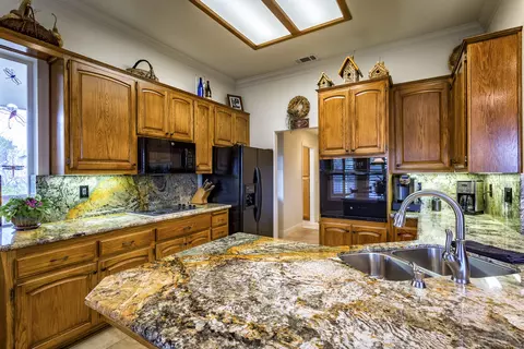 108 Franciscan Trl, Redding, CA 96003 photo 10