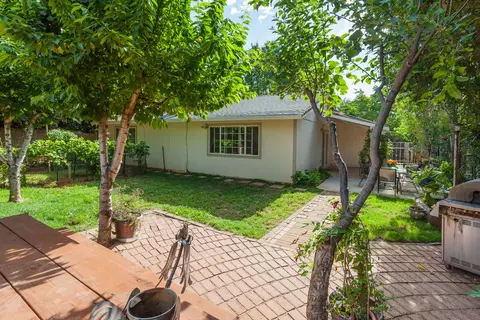 3868 Pegasus St, Redding, CA 96002 photo 10