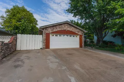 3868 Pegasus St, Redding, CA 96002 photo 5