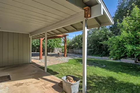 1935 Tiburon Dr, Redding, CA 96003 photo 32