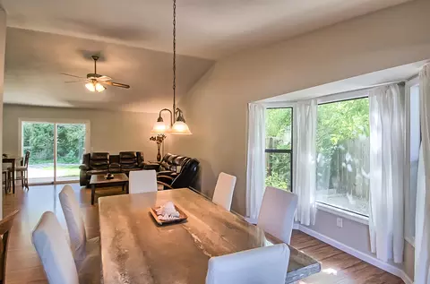 1935 Tiburon Dr, Redding, CA 96003 photo 16