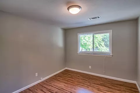1935 Tiburon Dr, Redding, CA 96003 photo 28