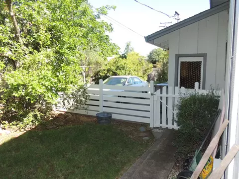 4205 Travona St, Redding, CA 96001 photo 42