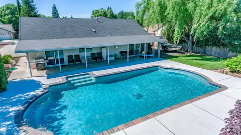 2482 Castlewood Dr, Redding, CA 96002 photo 1