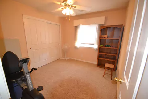 6644 Hemlock, Redding, CA 96001 photo 22