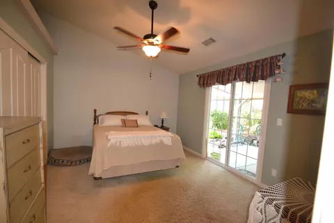 6644 Hemlock, Redding, CA 96001 photo 7