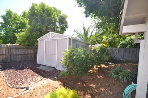6644 Hemlock, Redding, CA 96001 photo 13