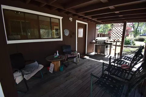 11782 Shady Meadows Ln, Redding, CA 96003 photo 3