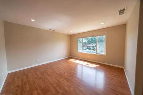 4520 Enchanted Way, Redding, CA 96001 photo 5