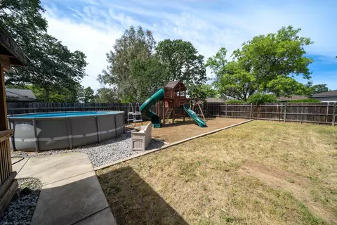 4520 Enchanted Way, Redding, CA 96001 photo 24