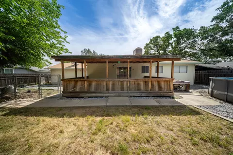4520 Enchanted Way, Redding, CA 96001 photo 19