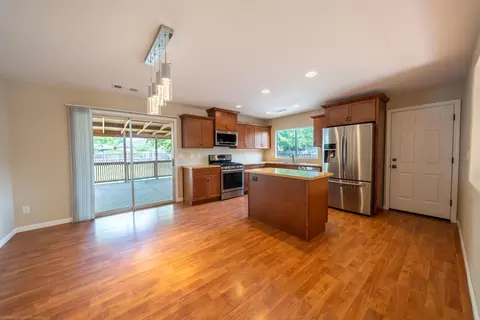 4520 Enchanted Way, Redding, CA 96001 photo 1