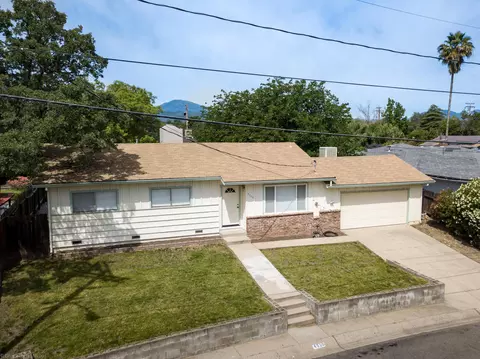 4520 Enchanted Way, Redding, CA 96001 photo 3