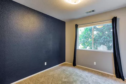 3374 Auburn Dr, Redding, CA 96001 photo 18