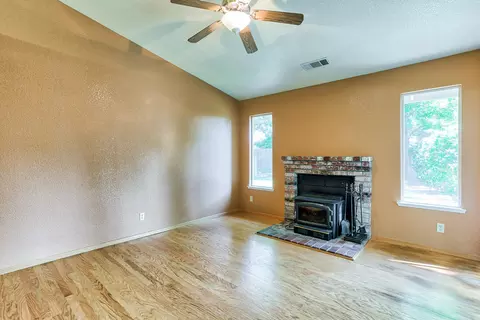 3374 Auburn Dr, Redding, CA 96001 photo 15
