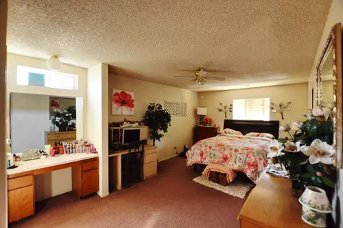 668 Saginaw St, Redding, CA 96002 photo 7