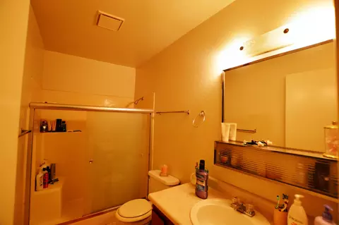 668 Saginaw St, Redding, CA 96002 photo 8