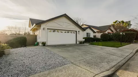 222 Vintage Path, Redding, CA 96003 photo 3