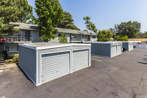 2965 East Way, Redding, CA 96002 photo 2