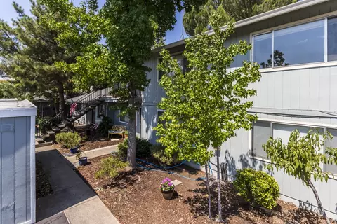 2965 East Way, Redding, CA 96002 photo 5