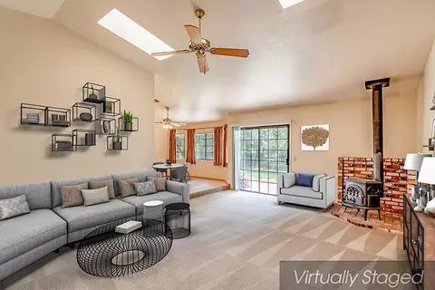 1802 Winterwood Ct, Redding, CA 96002 photo 3