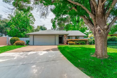 1802 Winterwood Ct, Redding, CA 96002 photo 2