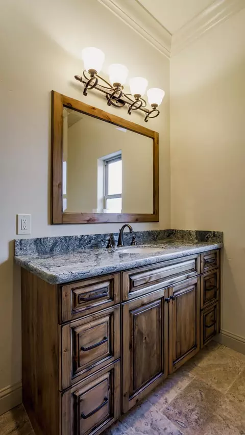 8000 Muletown Rd, Redding, CA 96001 photo 12
